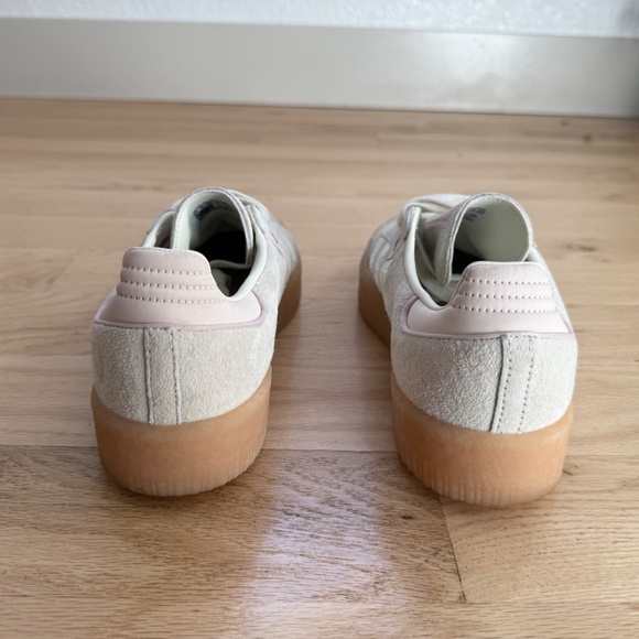 Adidas Sambae Heart Sneakers, size 8.5 - Picture 6 of 10